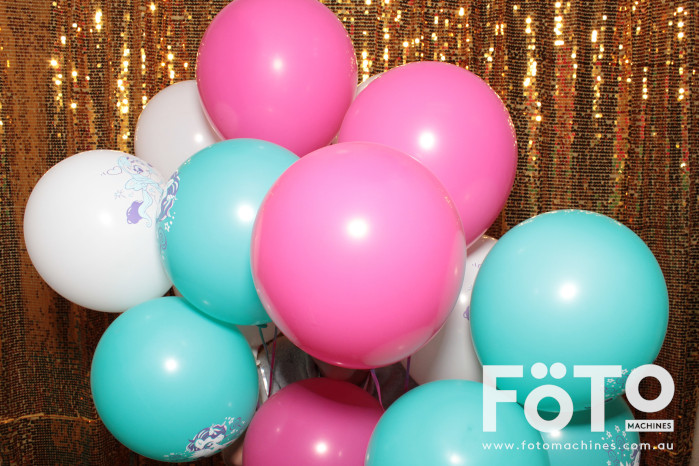 H & S Xmas in JulAugust | View more photos from the event at gallery.fotomachines.com.au/u/FOTOMachines/H-S-Xmas-in-JulAugust